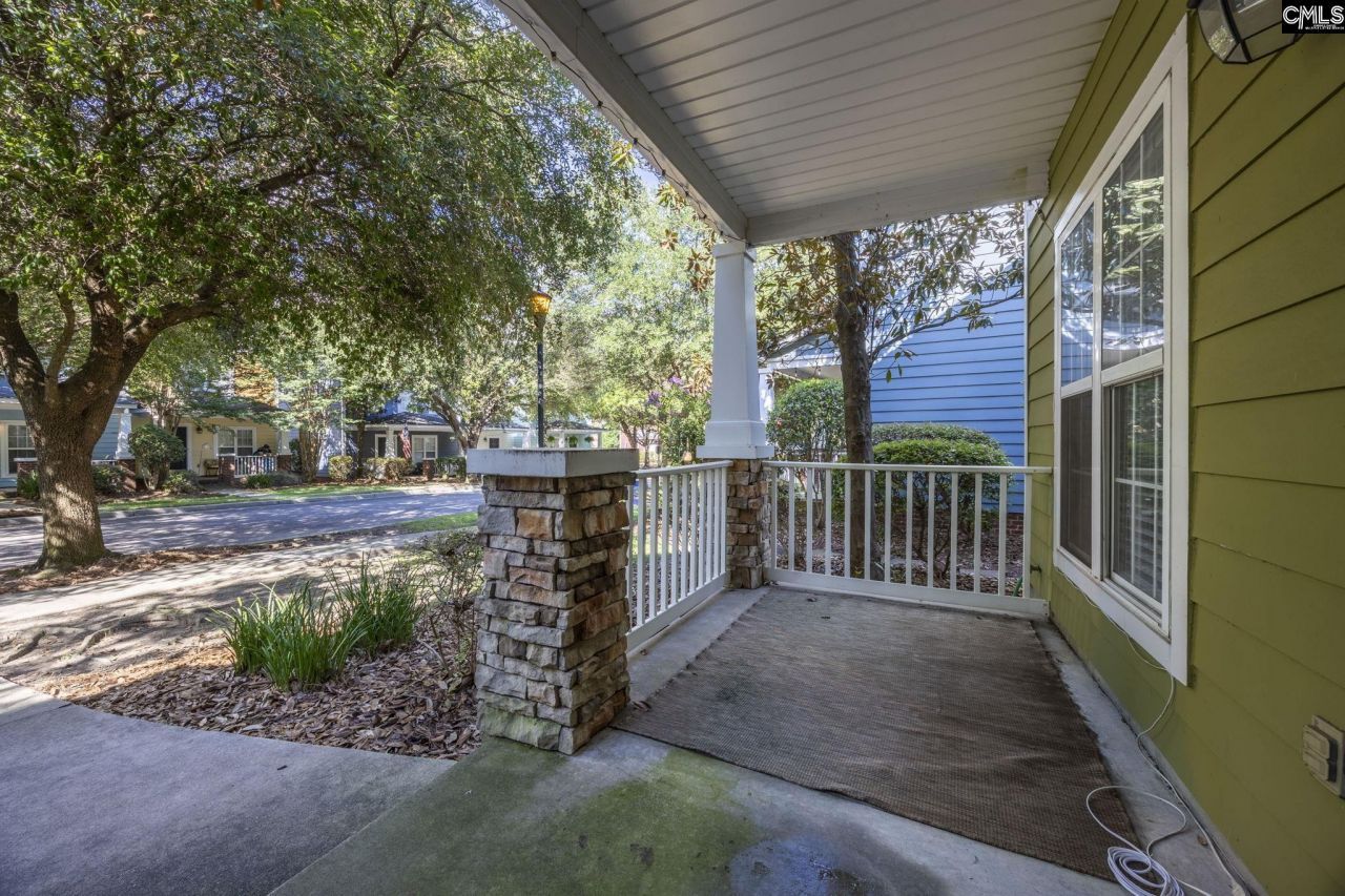 404 Hampton Forest Photo 40