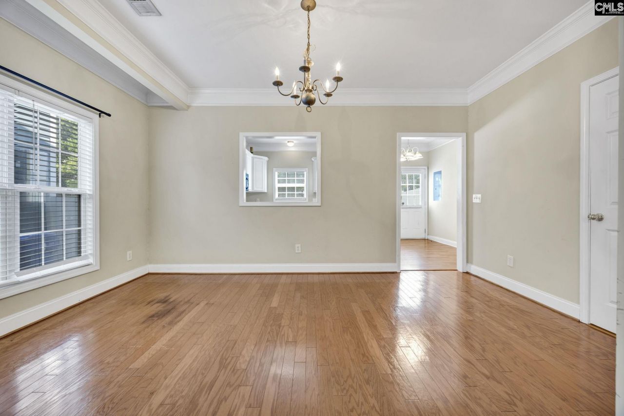 404 Hampton Forest Photo 8