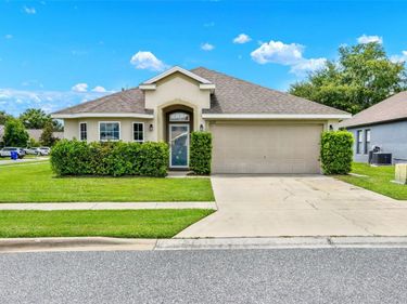4229 BARNSLEY LANE, TAVARES, FL 32778