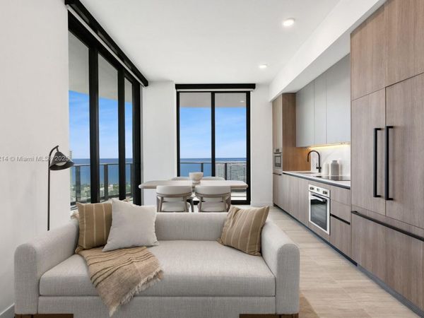 580 72 St, Unit 2101, Miami Beach, FL 33141