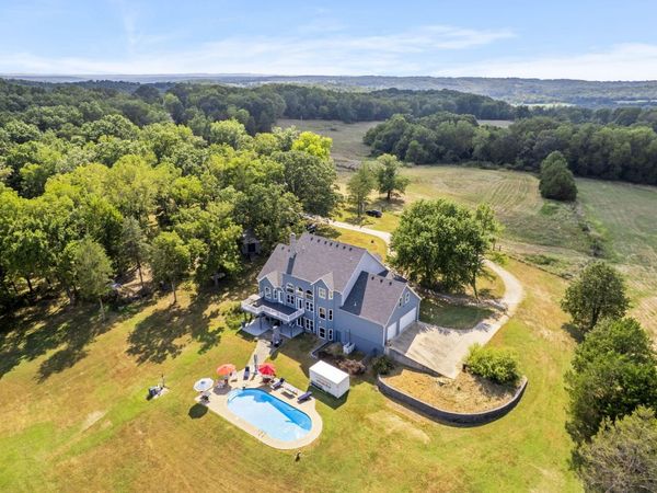 880 Roberts Road, Kissee Mills, MO 65680