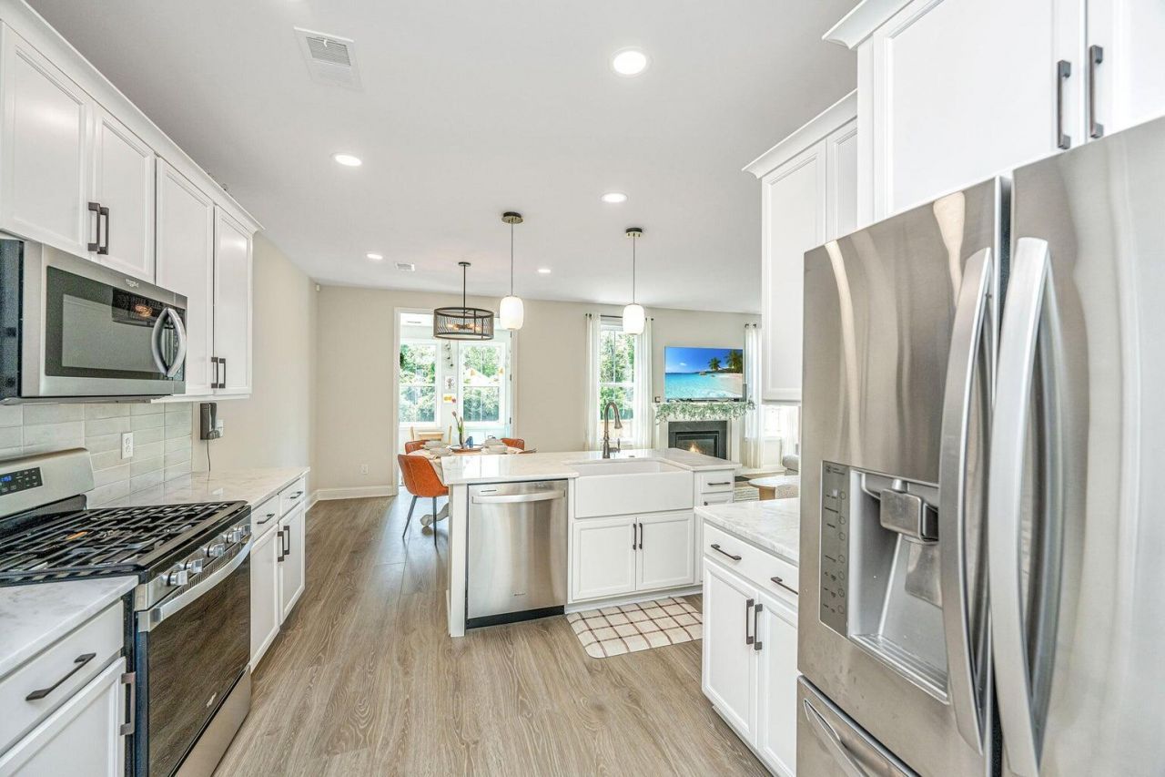 411 Grove End Road Photo 11