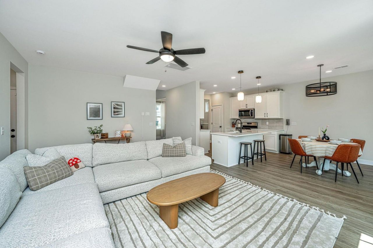 411 Grove End Road Photo 16