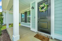 411 Grove End Road photo 4