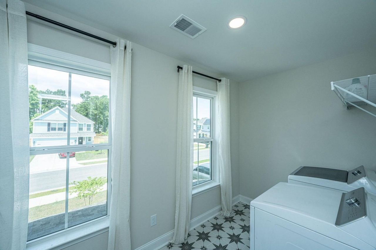 411 Grove End Road Photo 40