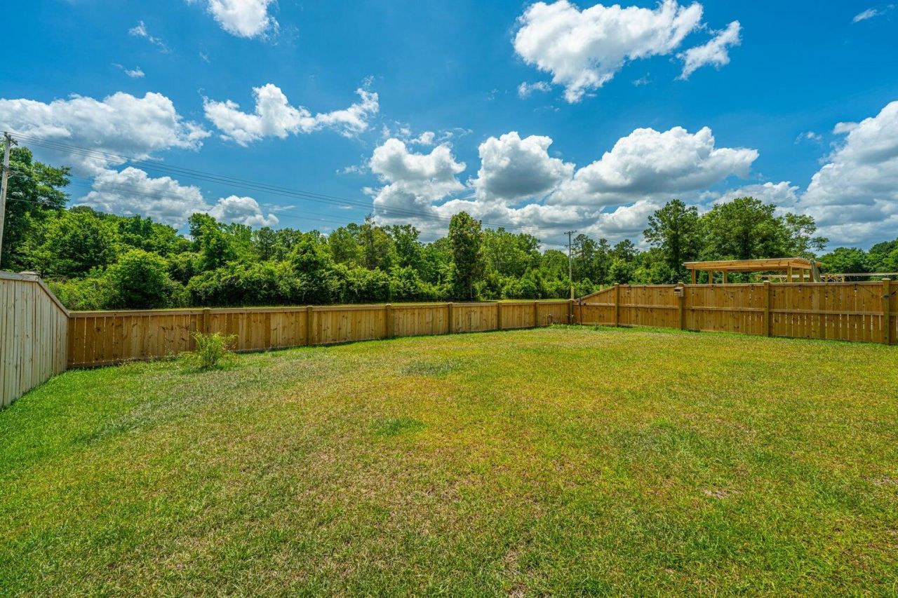 411 Grove End Road Photo 47