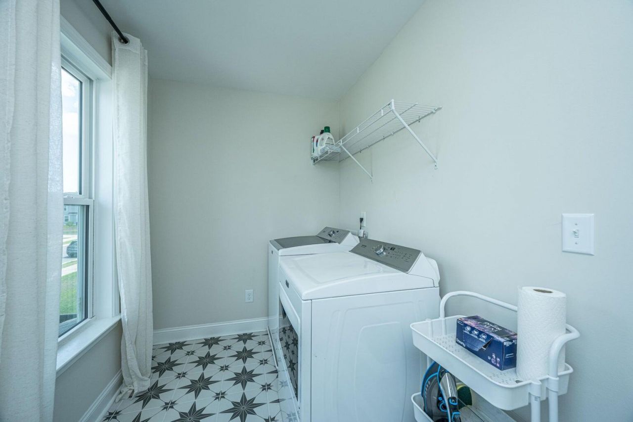 411 Grove End Road Photo 39