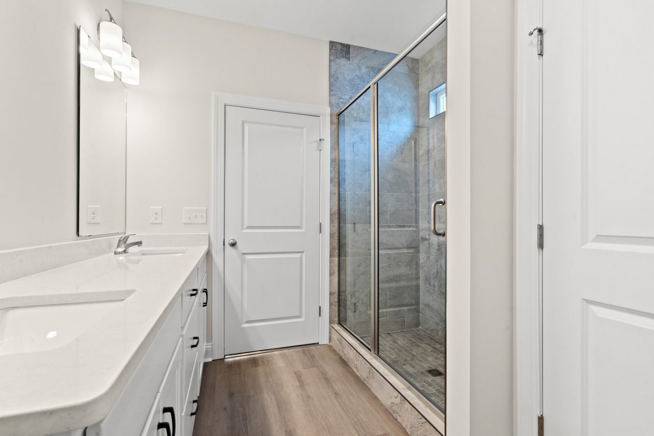 5142 Water Breeze Ct. Photo 10