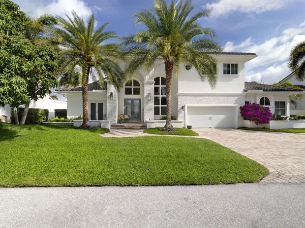 917 Iris Drive, Delray Beach, FL 33483