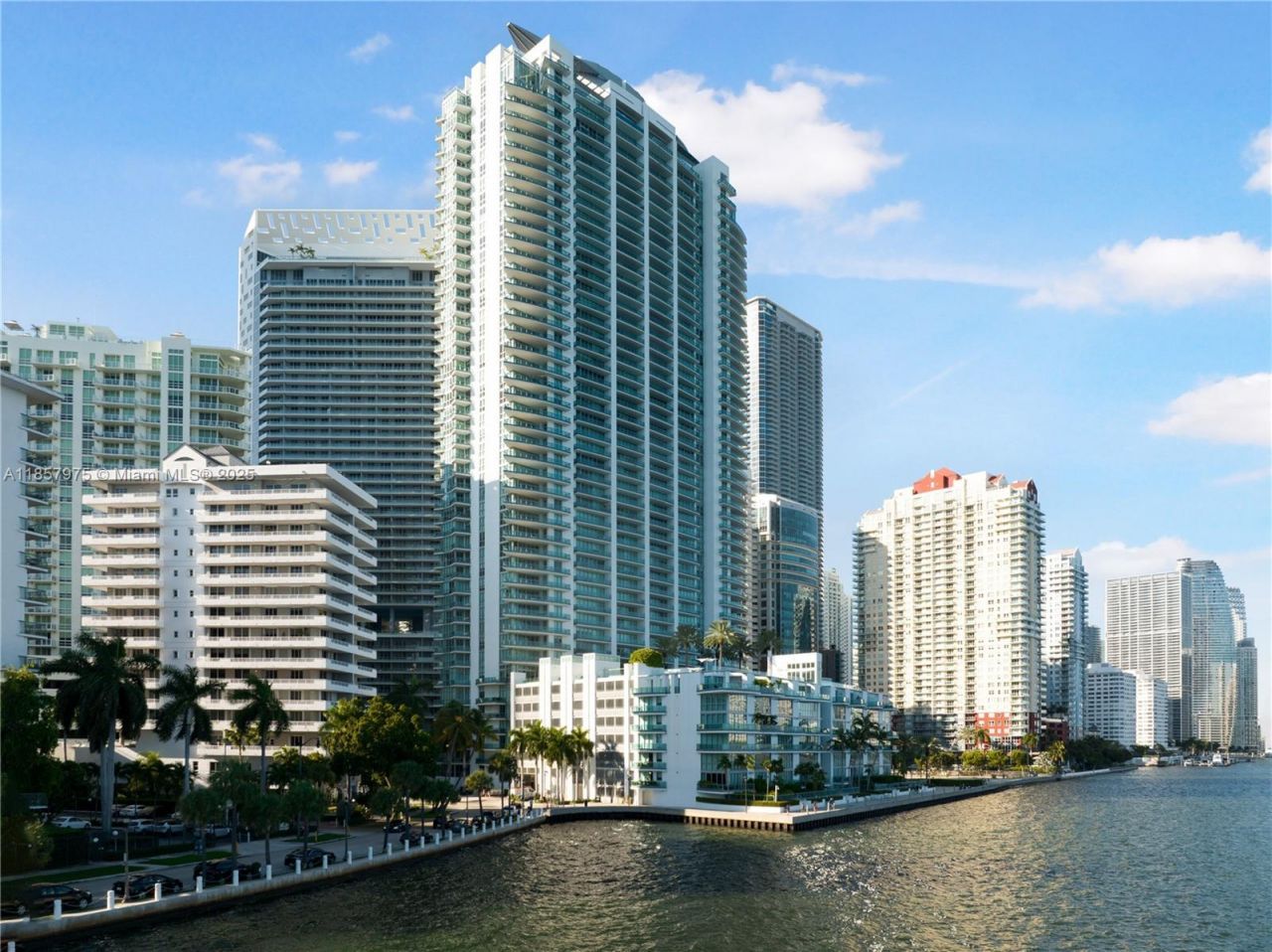 1331 Brickell Bay Dr, Unit 2709, Miami, FL 33131 Photo