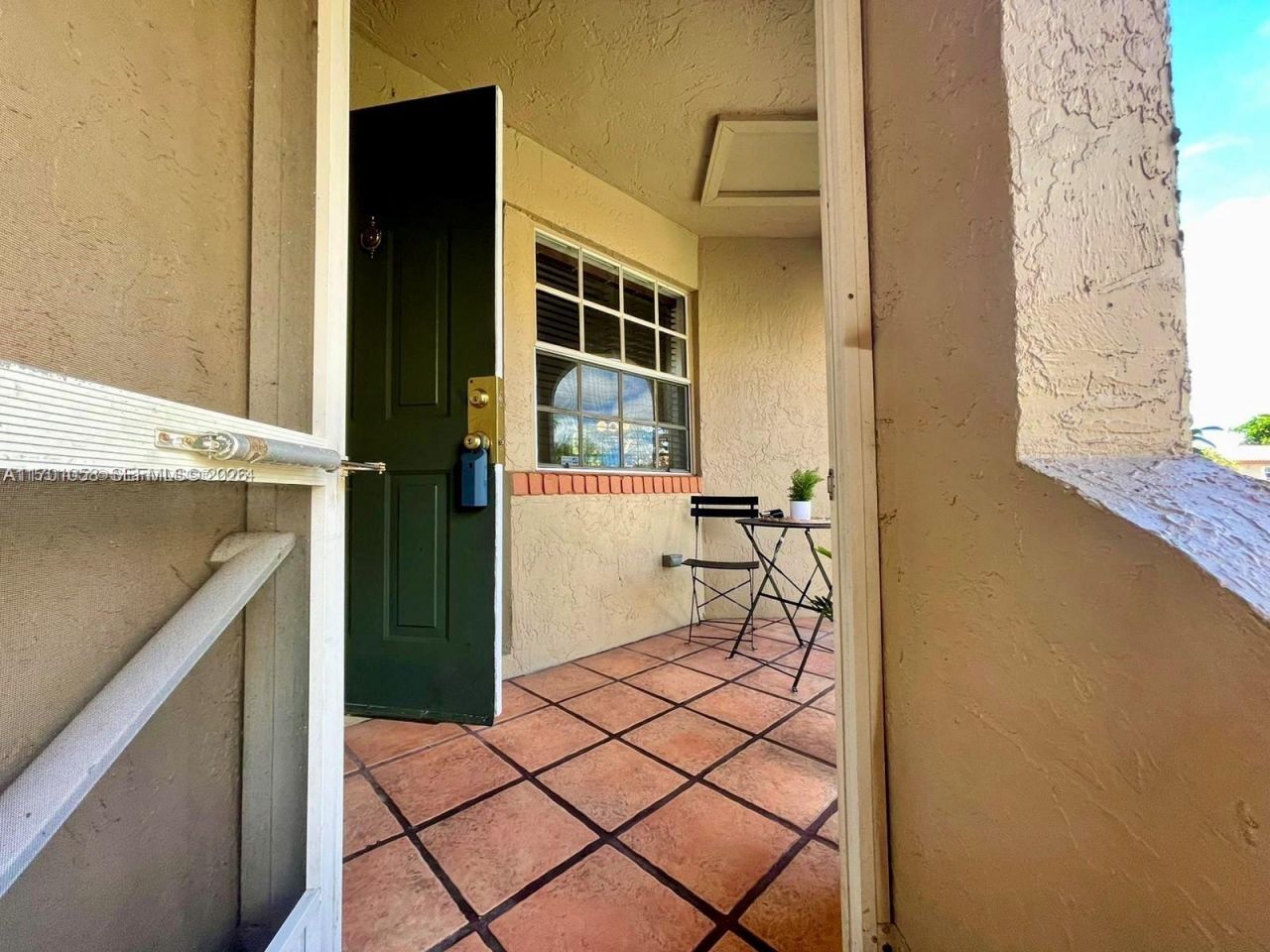 333 SW 86th Ave, Unit 201, Pembroke Pines, FL 33025 Photo