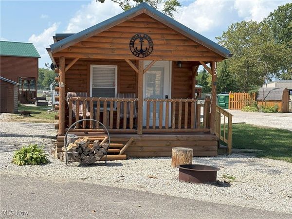 5919 Lake Road W, Unit 13, Ashtabula, OH 44004