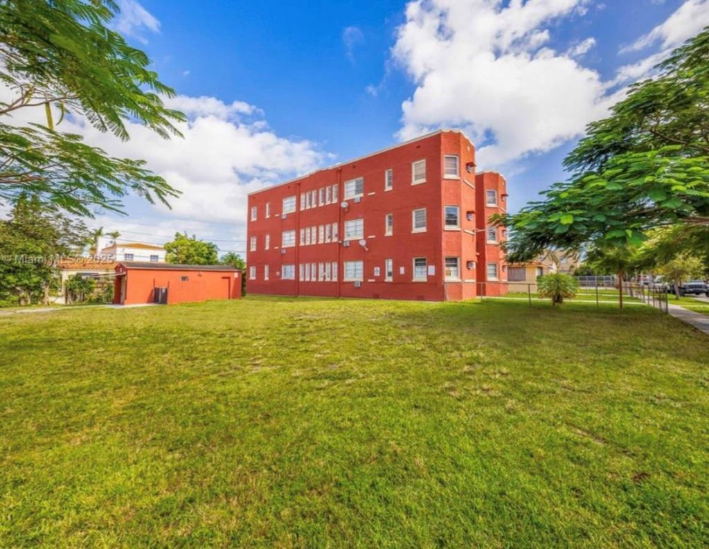 1785 SW 13th Street, Miami, FL 33145 Photo