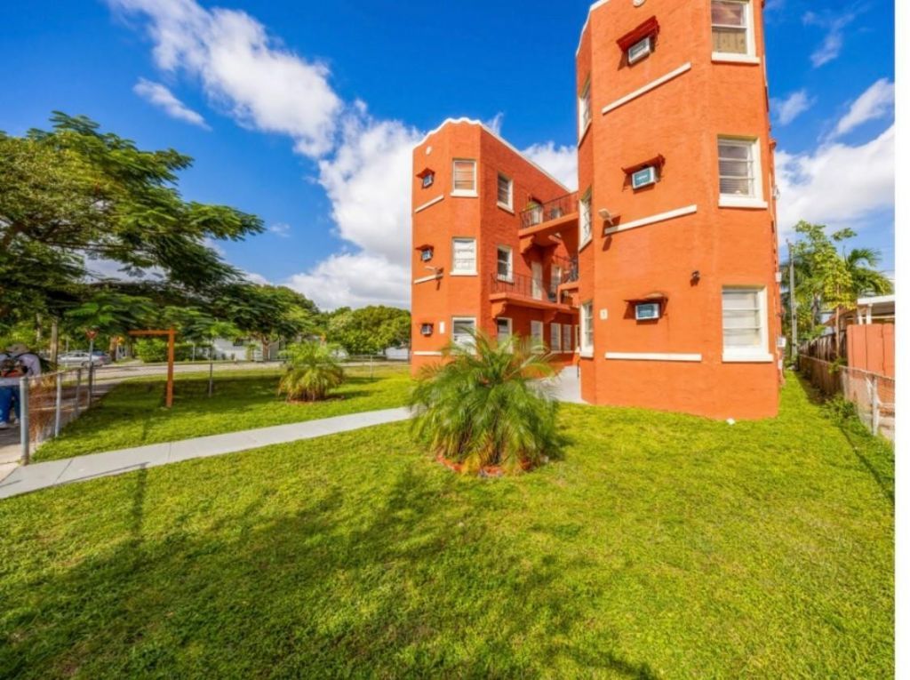 1785 SW 13th Street, Miami, FL 33145 Photo