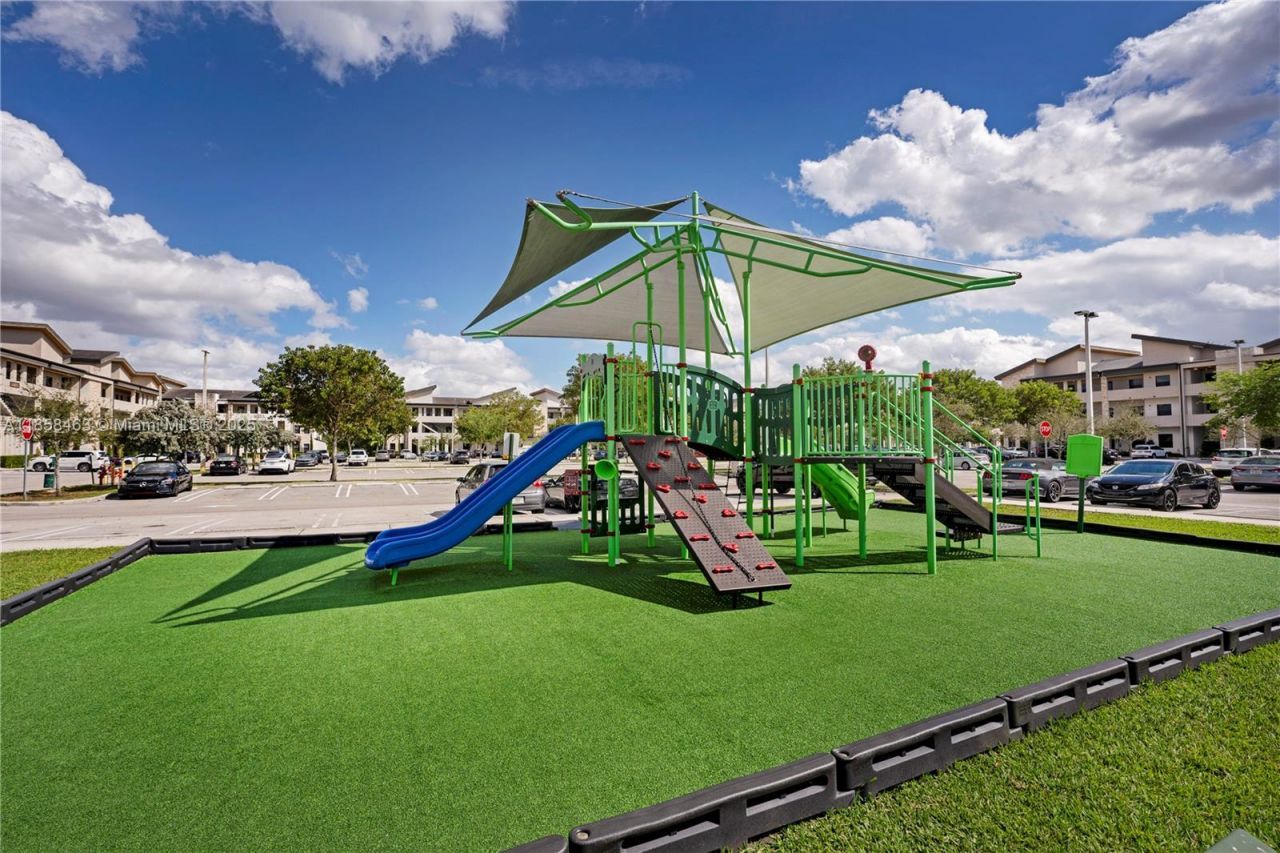 8151 NW 104th Ave, Unit 7, Doral, FL 33178 Photo