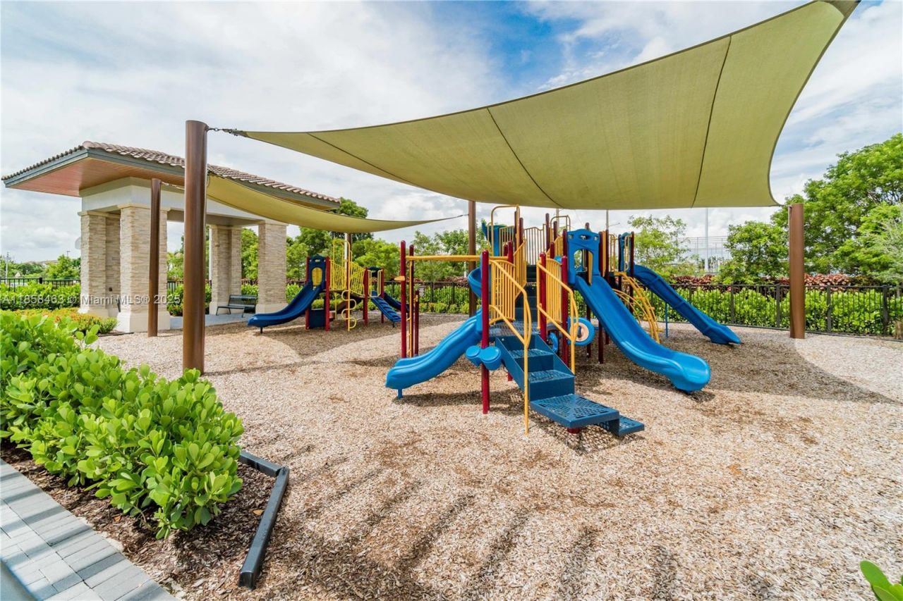 8151 NW 104th Ave, Unit 7, Doral, FL 33178 Photo