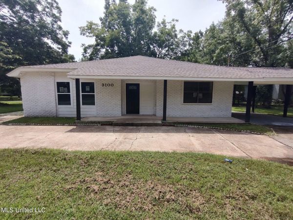 3100 Bellview Avenue, Moss Point, MS 39563