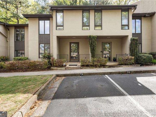 72 Ivy Parkway NE, Atlanta, GA 30342