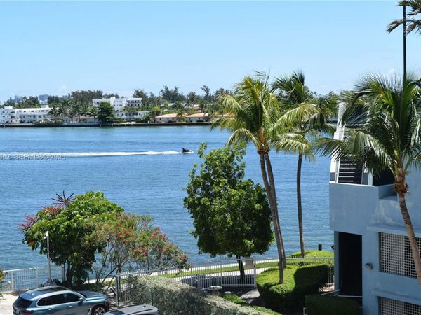 1865 79th St Cswy, Unit 4C, North Bay Village, FL 33141