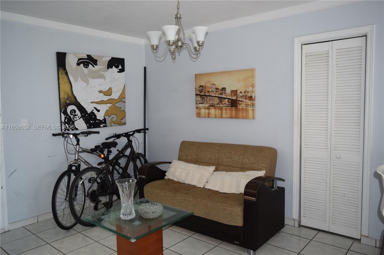 1865 79th St Cswy, Unit 4C, North Bay Village, FL 33141 Photo