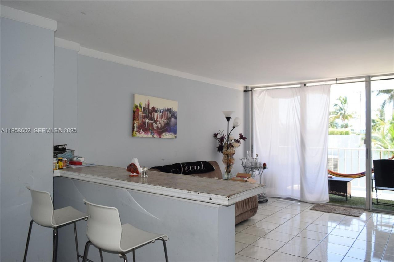 1865 79th St Cswy, Unit 4C, North Bay Village, FL 33141 Photo