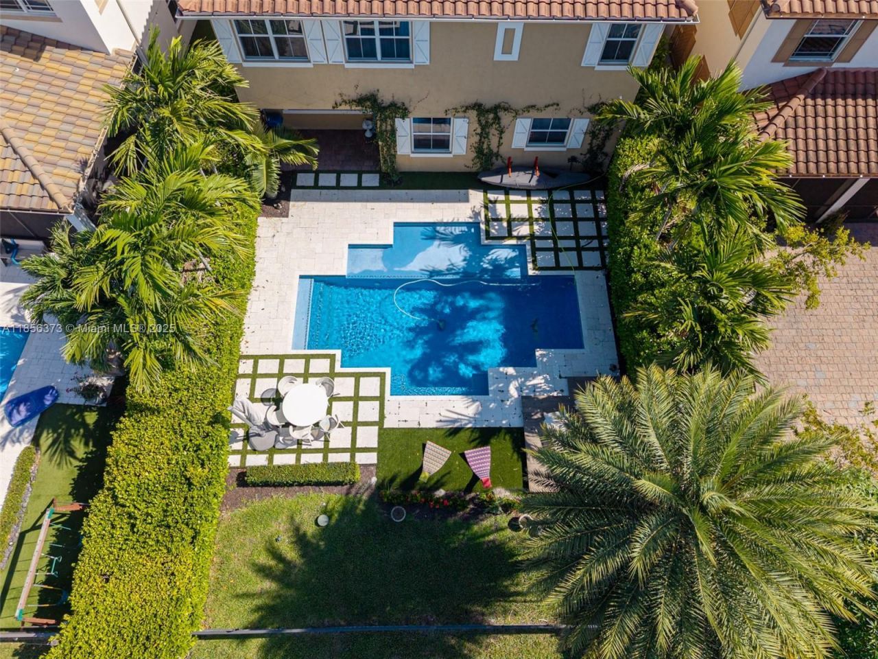 9709 Blue Isle Bay, Parkland, FL 33076 Photo