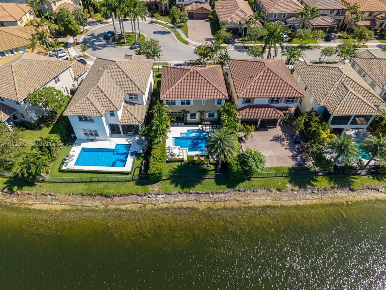 9709 Blue Isle Bay, Parkland, FL 33076 Photo