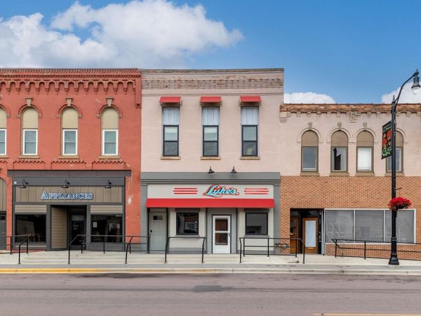 205 S Main Street, Le Sueur, MN 56058