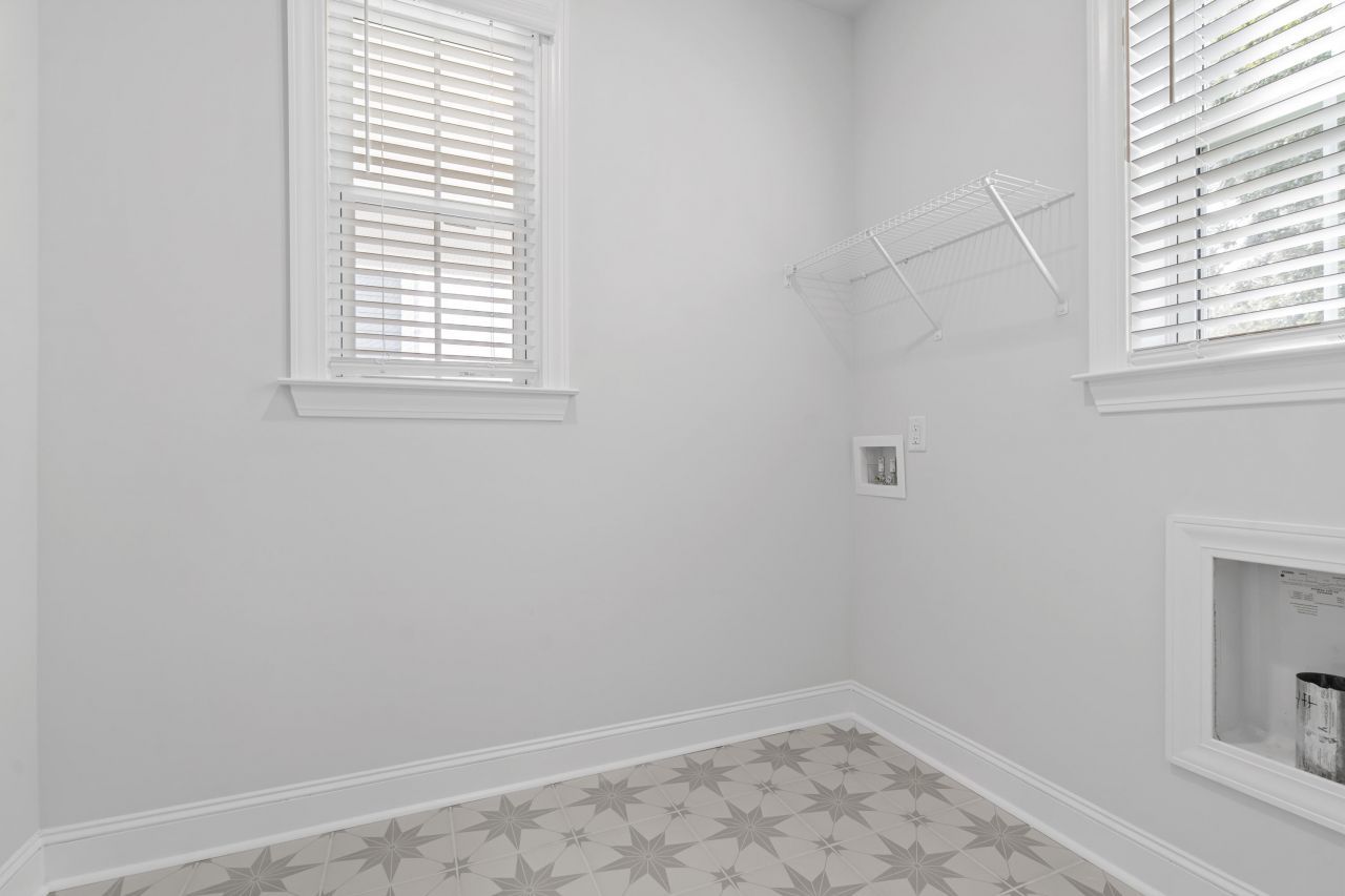 2112 Blue Bayou Boulevard Photo 15