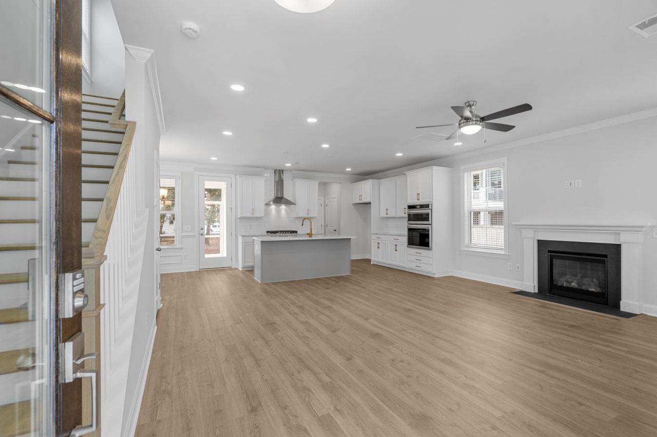 2112 Blue Bayou Boulevard Photo 5