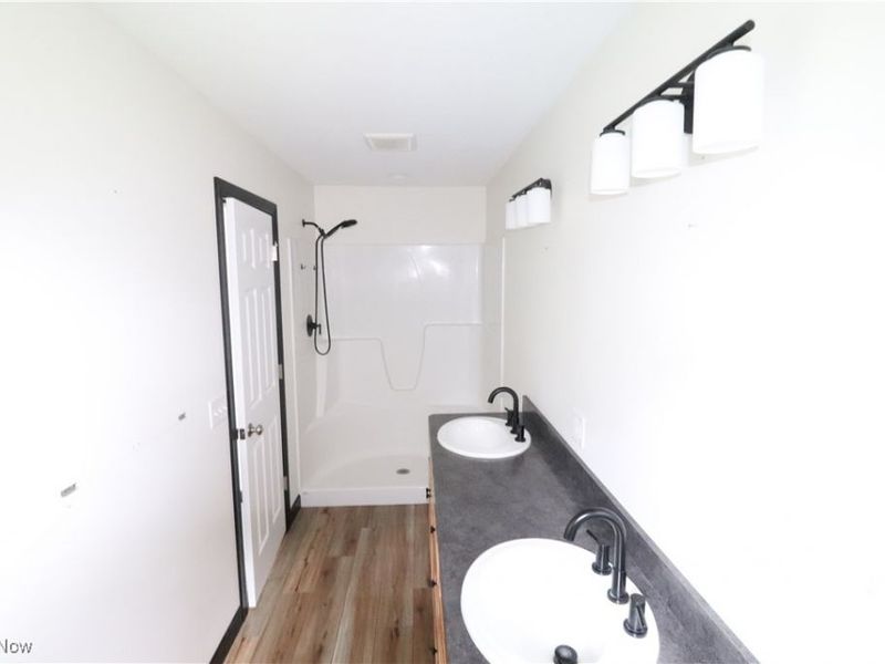 147 N Main Street, Creston, OH 44217 Photo 17