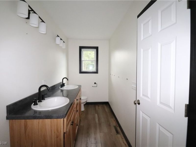 147 N Main Street, Creston, OH 44217 Photo 24