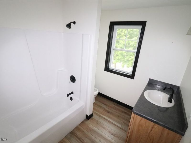 147 N Main Street, Creston, OH 44217 Photo 27