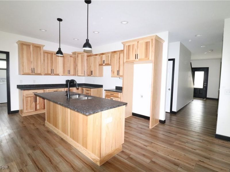 147 N Main Street, Creston, OH 44217 Photo 3