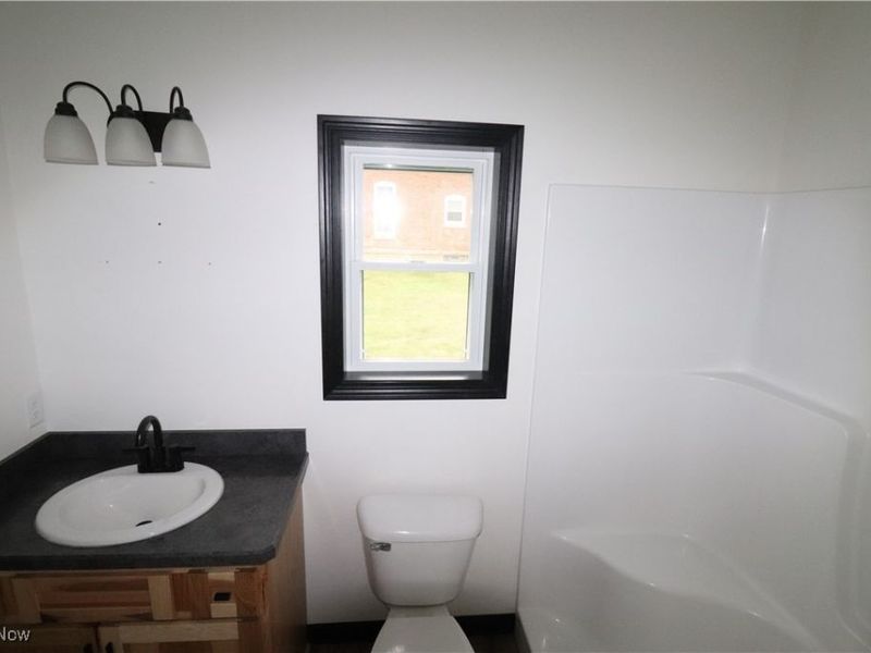 147 N Main Street, Creston, OH 44217 Photo 9