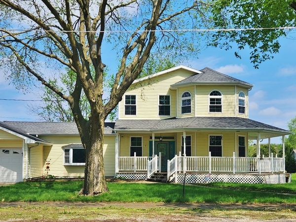 187 W Union Street, Seneca, IL 61360