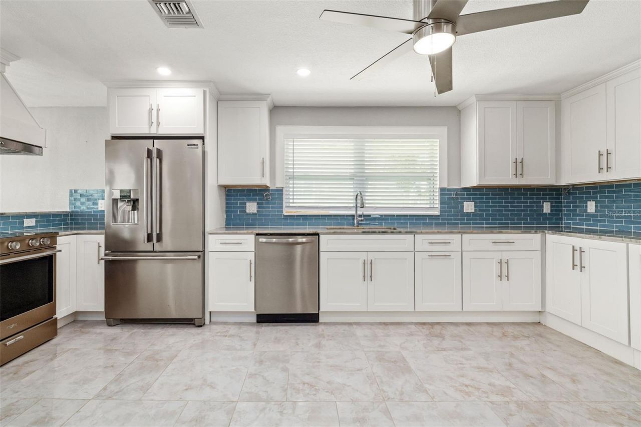 4218 Pompano Lane, Palmetto, FL 34221 Photo