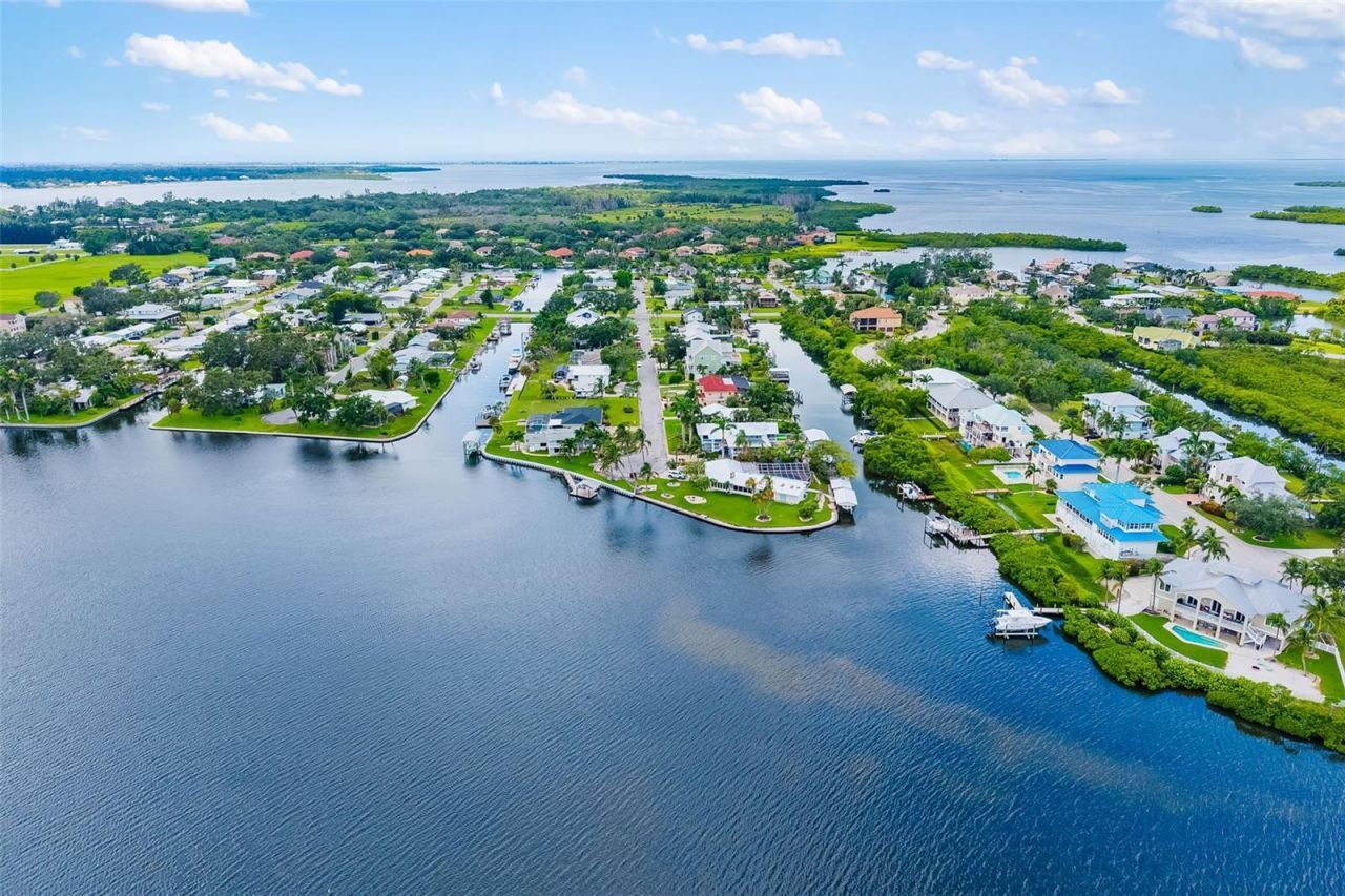 4218 Pompano Lane, Palmetto, FL 34221 Photo