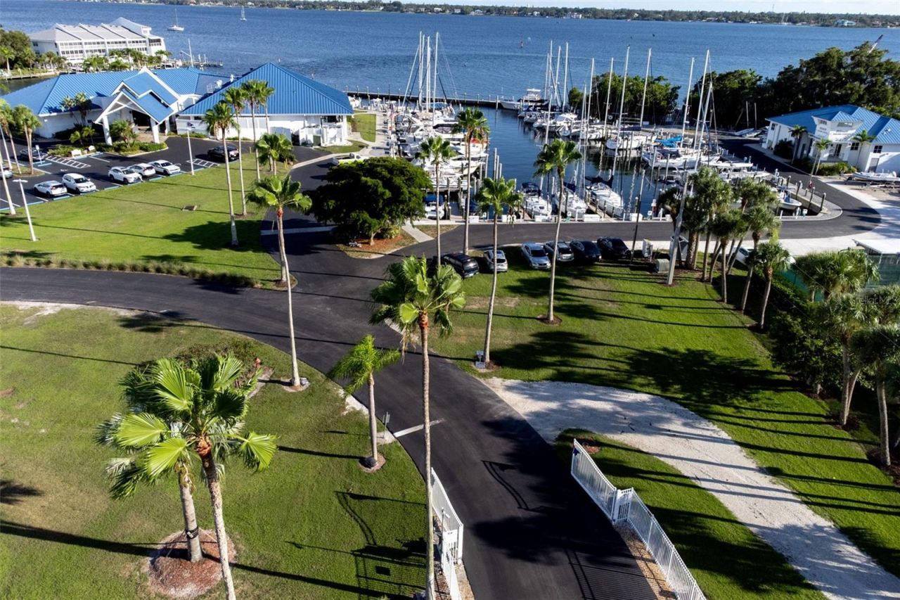 4218 Pompano Lane, Palmetto, FL 34221 Photo