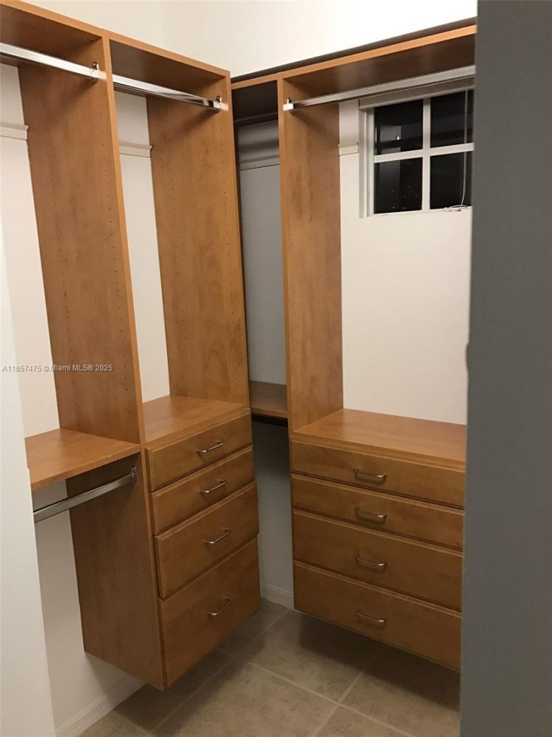 2821 NE 185th St, Unit 408, Aventura, FL 33180 Photo