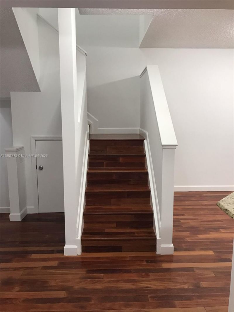 2821 NE 185th St, Unit 408, Aventura, FL 33180 Photo