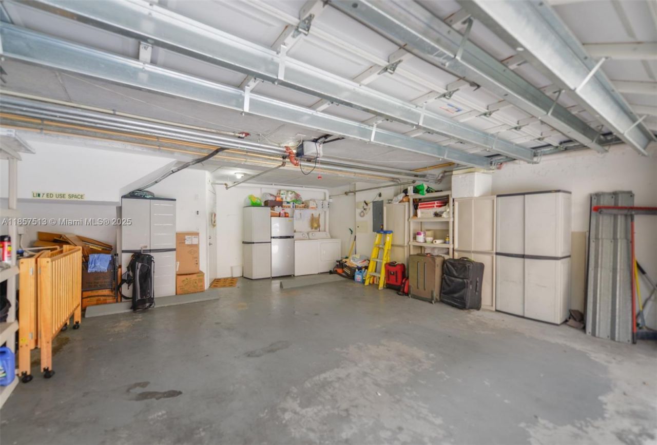 2811 NE 185th St, Unit 801, Aventura, FL 33180 Photo