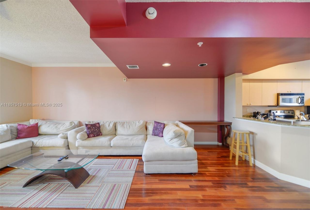 2811 NE 185th St, Unit 801, Aventura, FL 33180 Photo