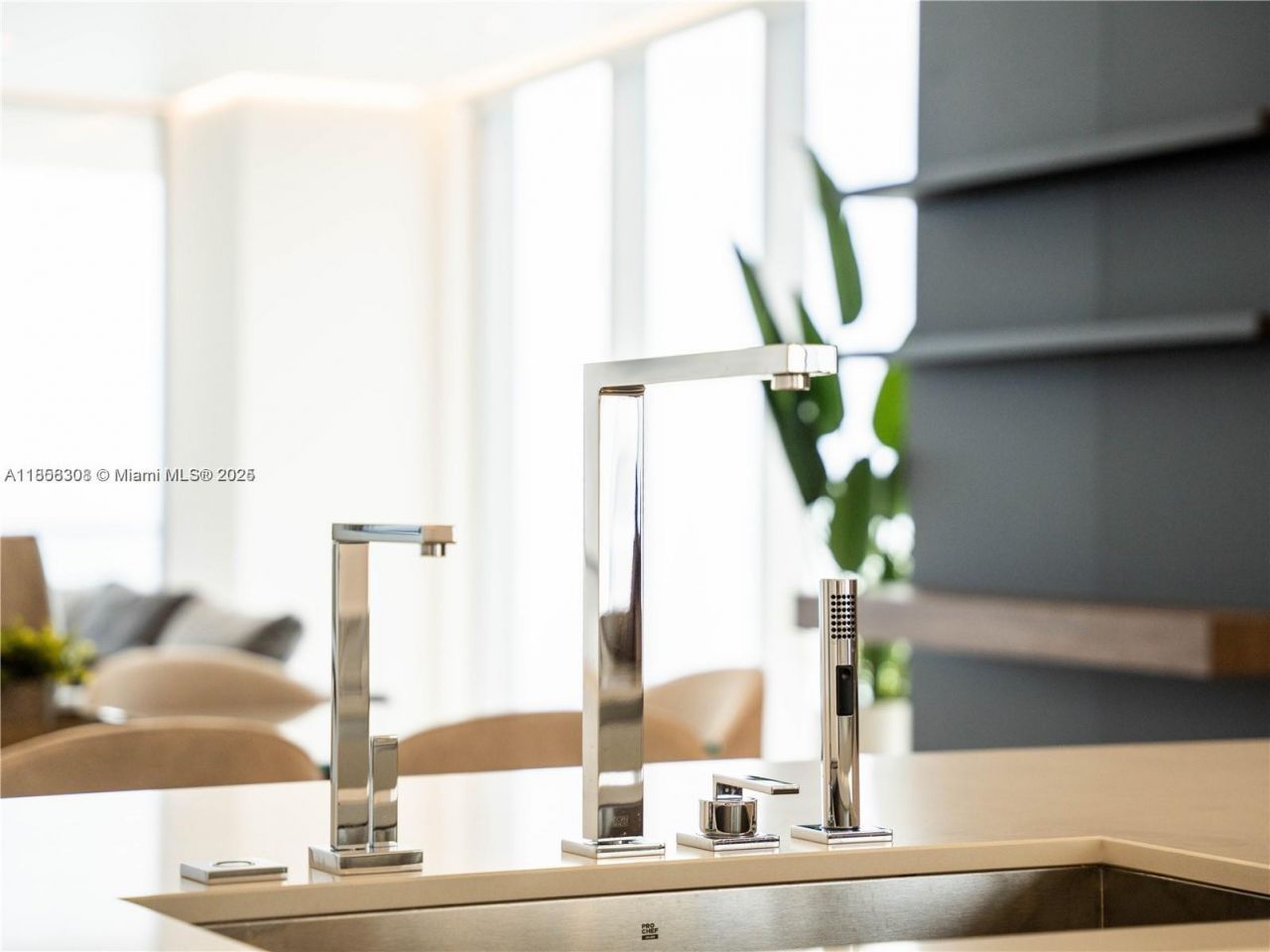 18501 Collins Ave, Unit 1104, Sunny Isles Beach, FL 33160 Photo