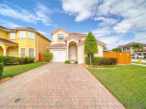 16403 SW 79th Ln, Unit 16403, Miami, FL 33193