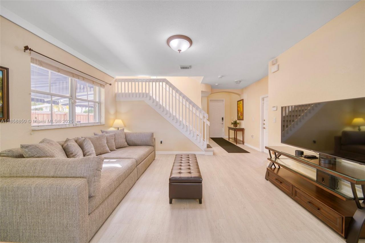 16403 SW 79th Ln, Unit 16403, Miami, FL 33193 Photo