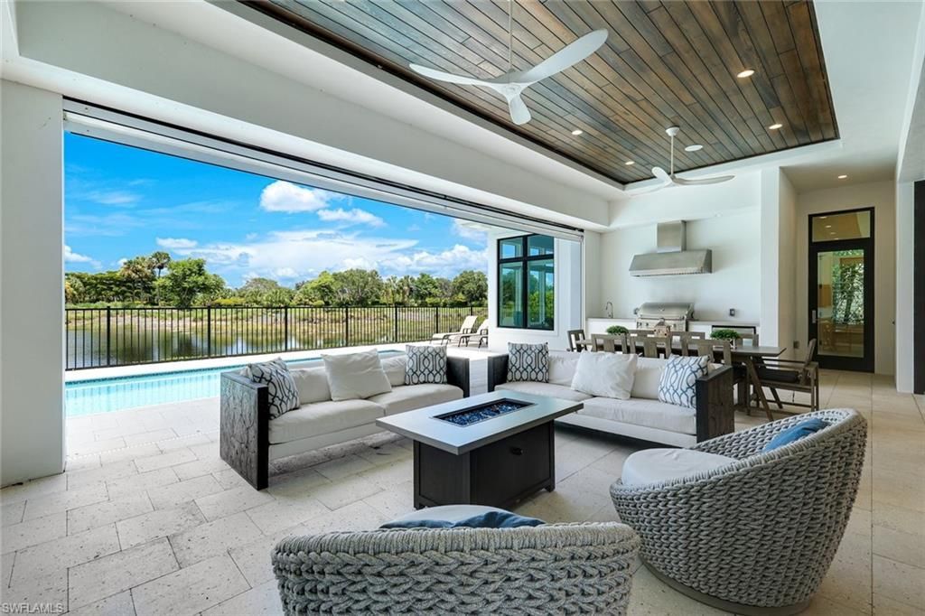 9937 Montiano Dr, Naples, FL 34113 Photo