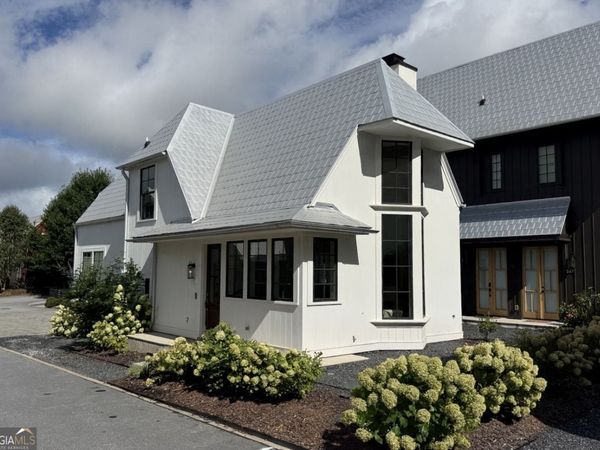 257 Ravenhurst Lane, Fayetteville, GA 30214