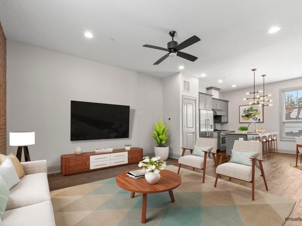 998 Ewing Alley, Unit 998, Columbus, OH 43201