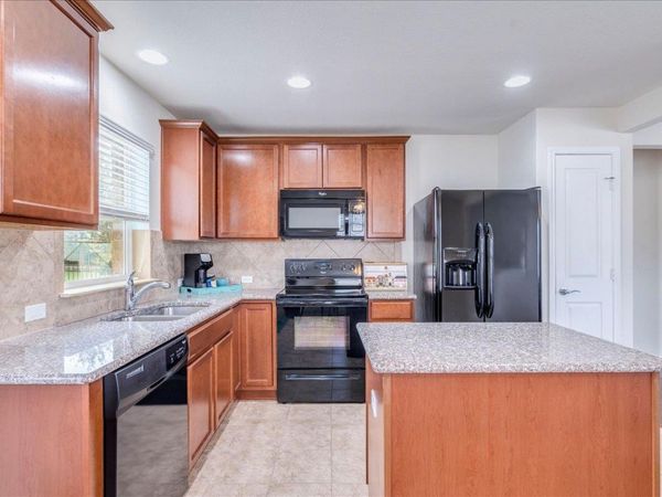 606 Salado Creek LN, Georgetown, TX 78633